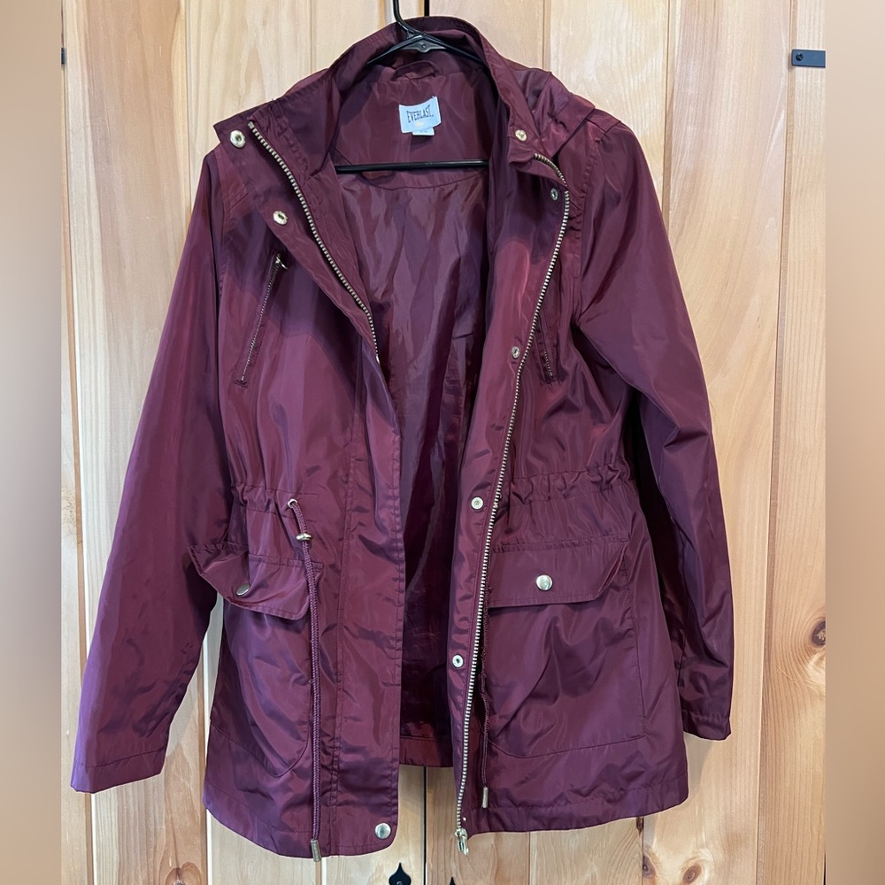 Everlast Athletic Purple/Maroon Coat